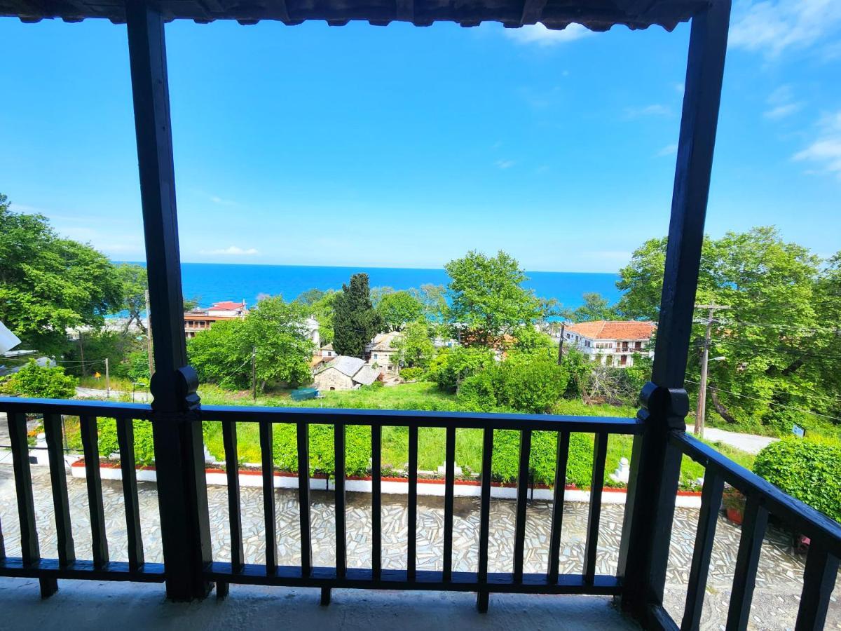 Yalla Chorefto - Hotel & Fun Bagian luar foto