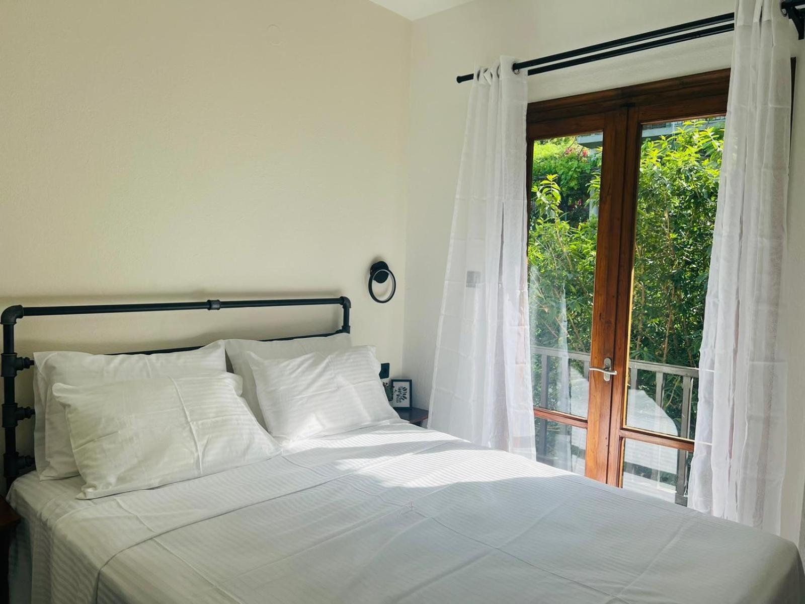 Yalla Chorefto - Hotel & Fun Bagian luar foto