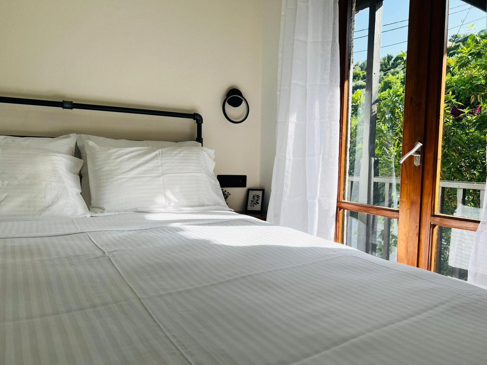 Yalla Chorefto - Hotel & Fun Bagian luar foto