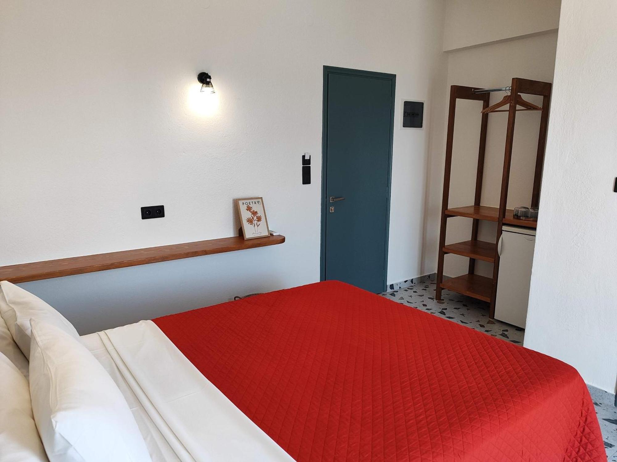 Yalla Chorefto - Hotel & Fun Bagian luar foto